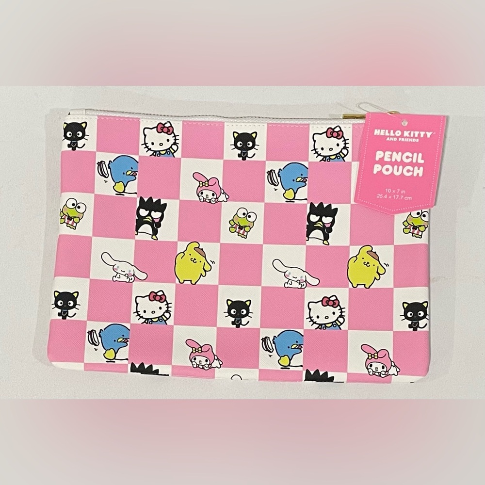 Sanrio Hello Kitty and Friends Characters PINK Check PENCIL POUCH NEW makeup